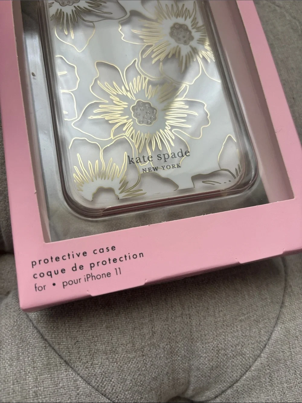 kate spade Floral Metallic Accent iPhone 11 Case in White and Gold